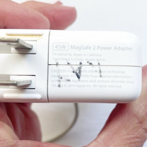 Set Of 3 Apple MagSafe 2 Power Adapters 45W & 85W For MacBook Air Laptops - Picture 3 of 13